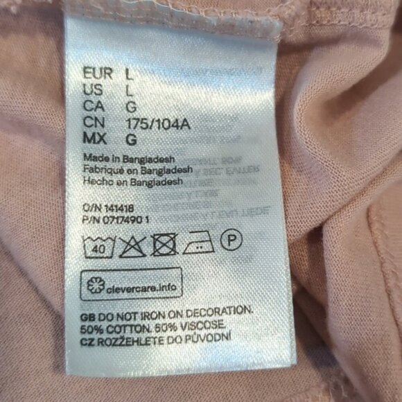 3/$20 H&M Divided Basic Tshirt Love Embroidered Powder Pink Short Sleeve Top - Picture 11 of 11